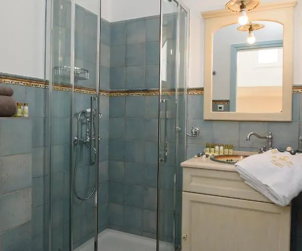 Tholariani וילה *