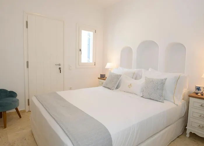 Tholariani أمورجوس