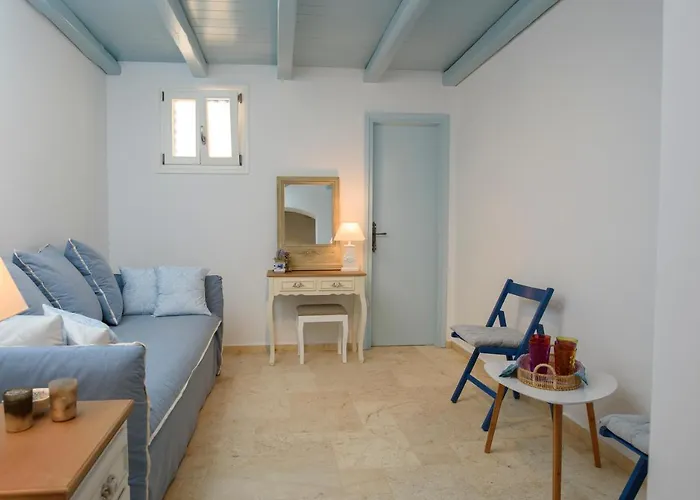 فيلة Tholariani *